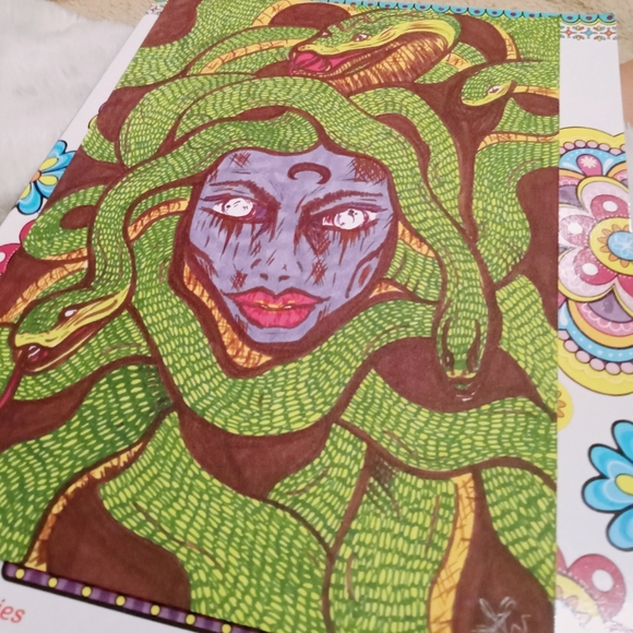 Meet your Posher, Shawna - Picture 2 of 2